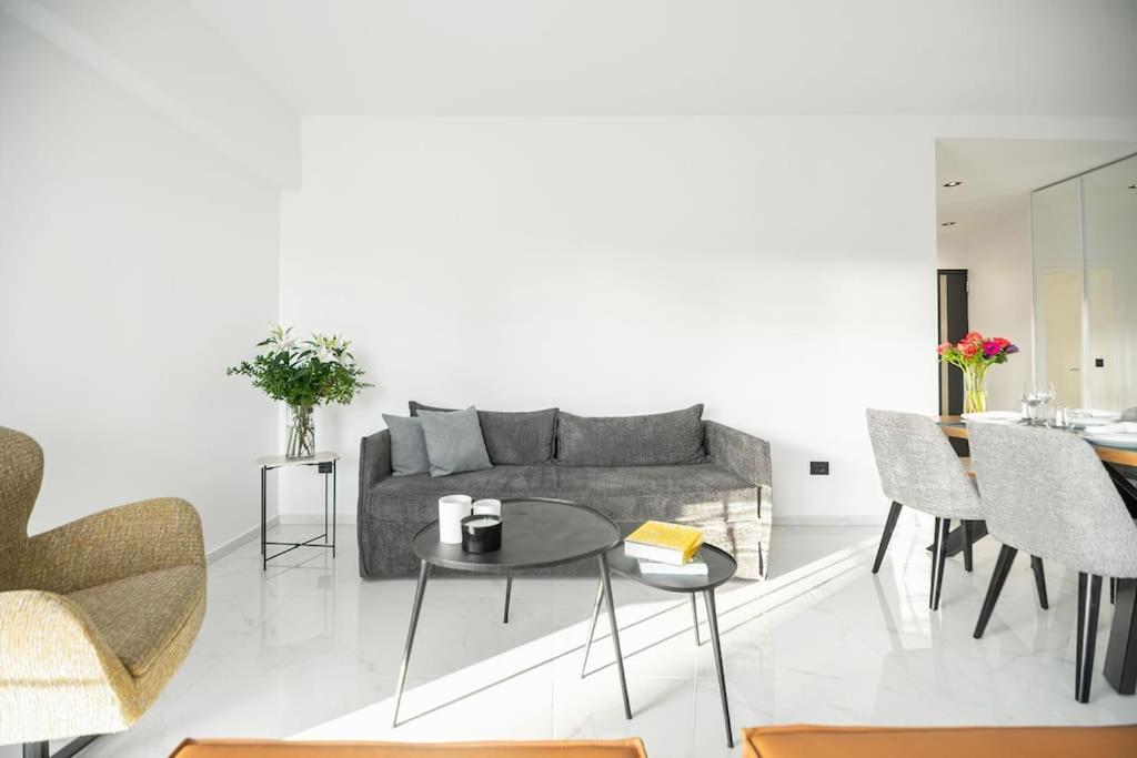 Maison Du Jardin 2-Bedroom Apartment Private Outdoor Jacuzzi Rhodes City Extérieur photo
