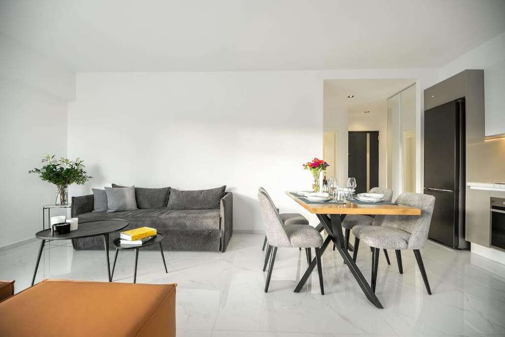 Maison Du Jardin 2-Bedroom Apartment Private Outdoor Jacuzzi Rhodes City Extérieur photo