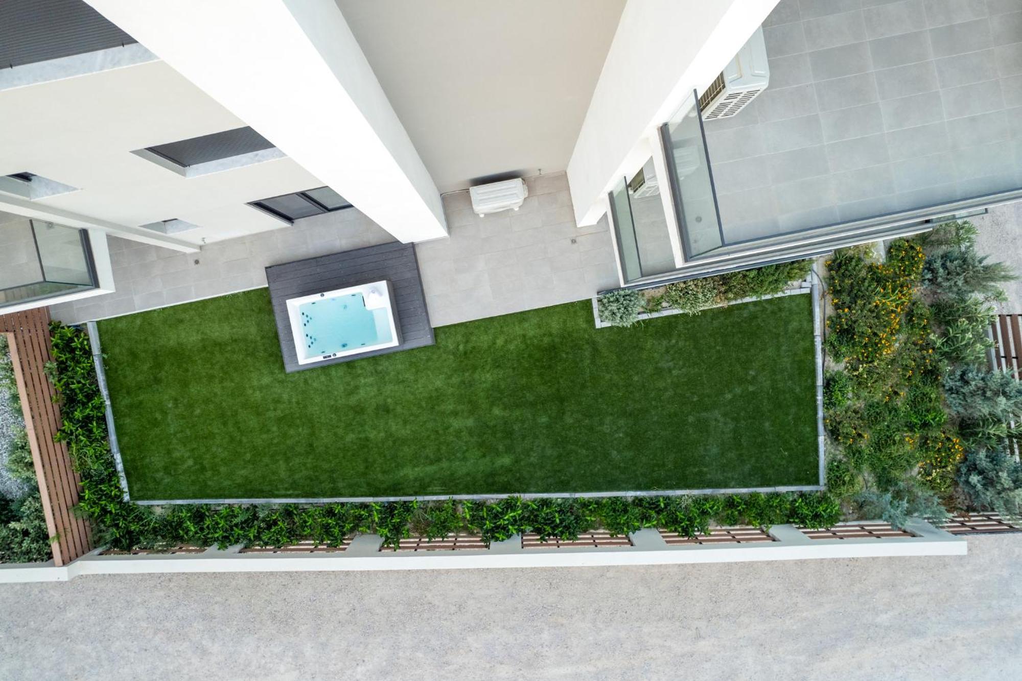 Maison Du Jardin 2-Bedroom Apartment Private Outdoor Jacuzzi Rhodes City Extérieur photo